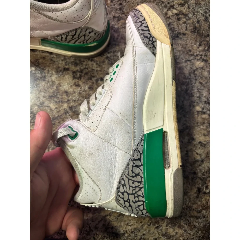 Air Jordan 3 Retro Lucky Green White Sneakers CK9246-136 Womens 7.5